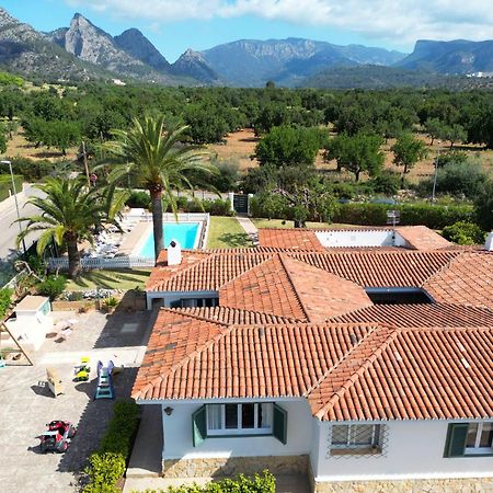 Ideal House For Two Families With Pool And Barbecue Plamanyola エクステリア 写真