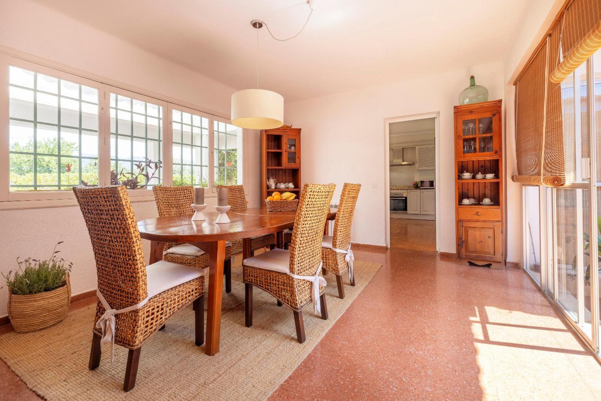 Ideal House For Two Families With Pool And Barbecue Plamanyola エクステリア 写真