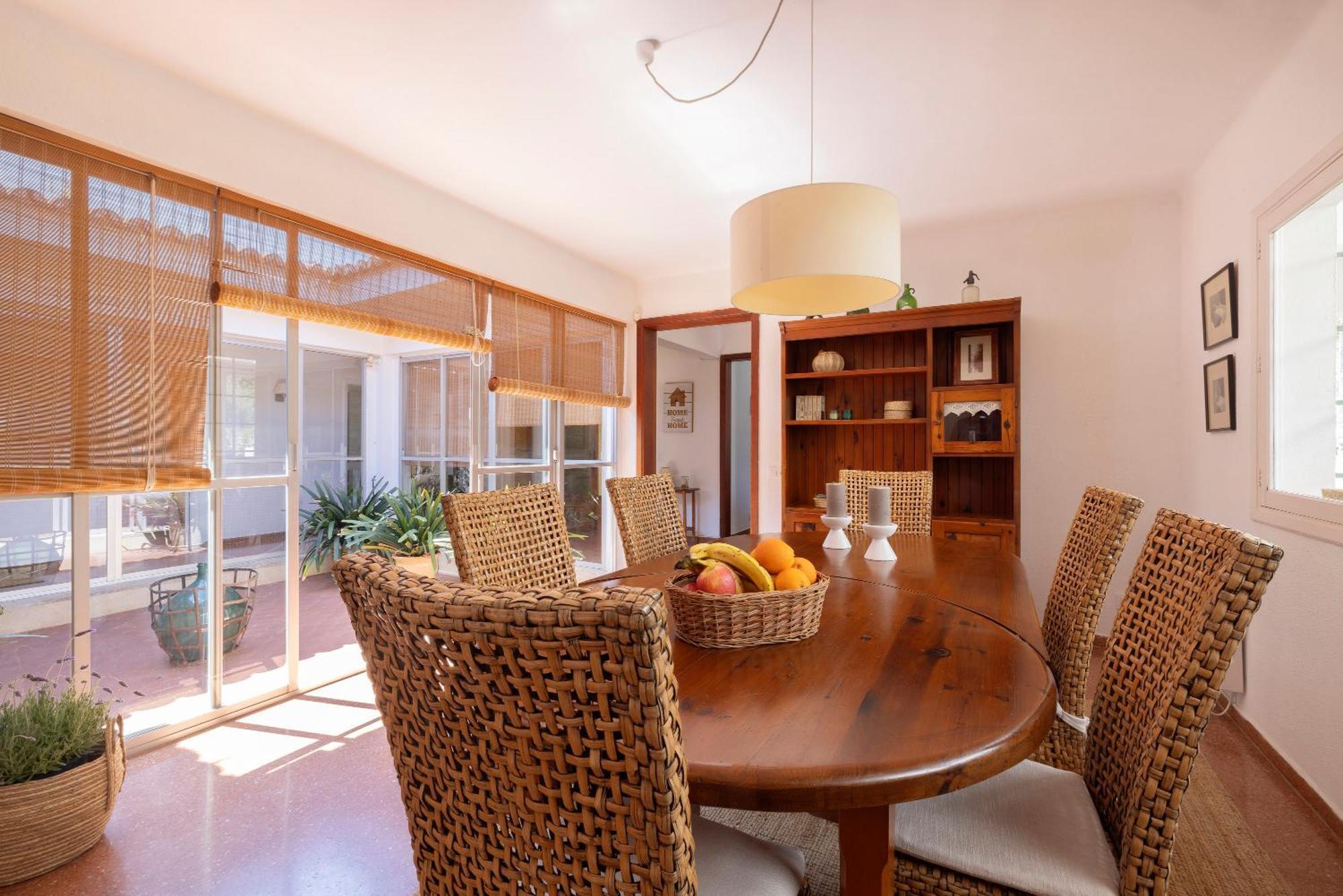 Ideal House For Two Families With Pool And Barbecue Plamanyola エクステリア 写真